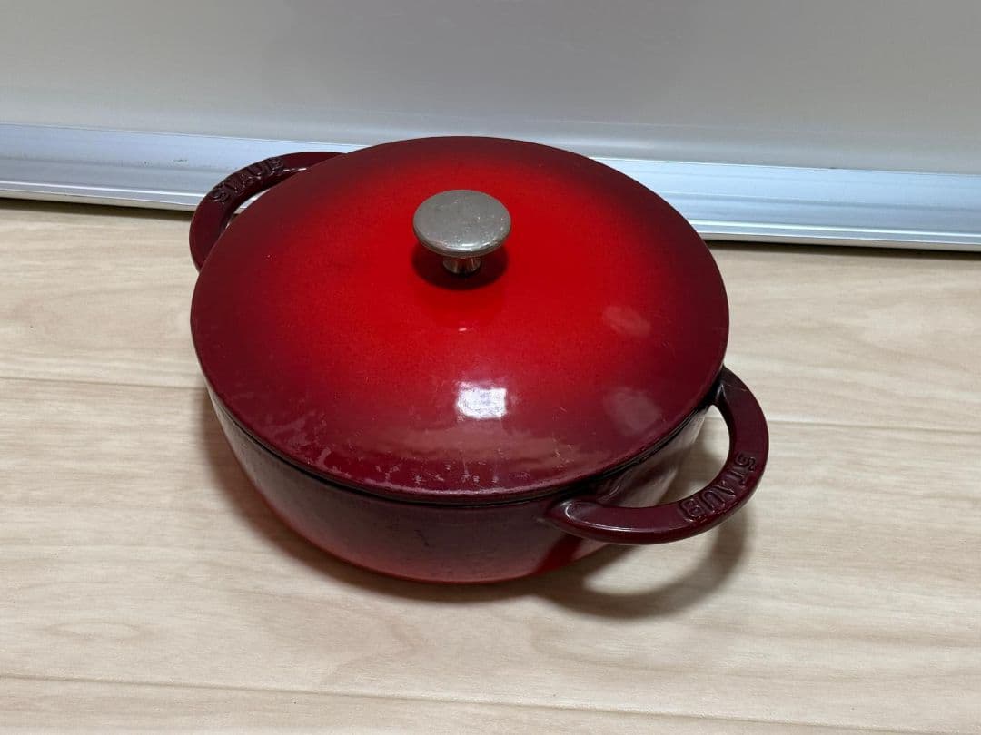 STAUB ホーロー鍋 20cm 赤 中古