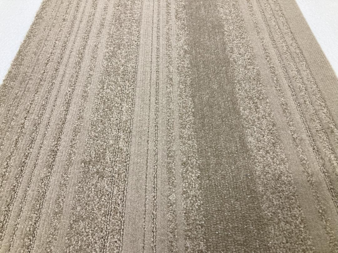 し*ん様 タイルカーペット　新品・未使用　国内メーカー　アウトレット　５０×５０