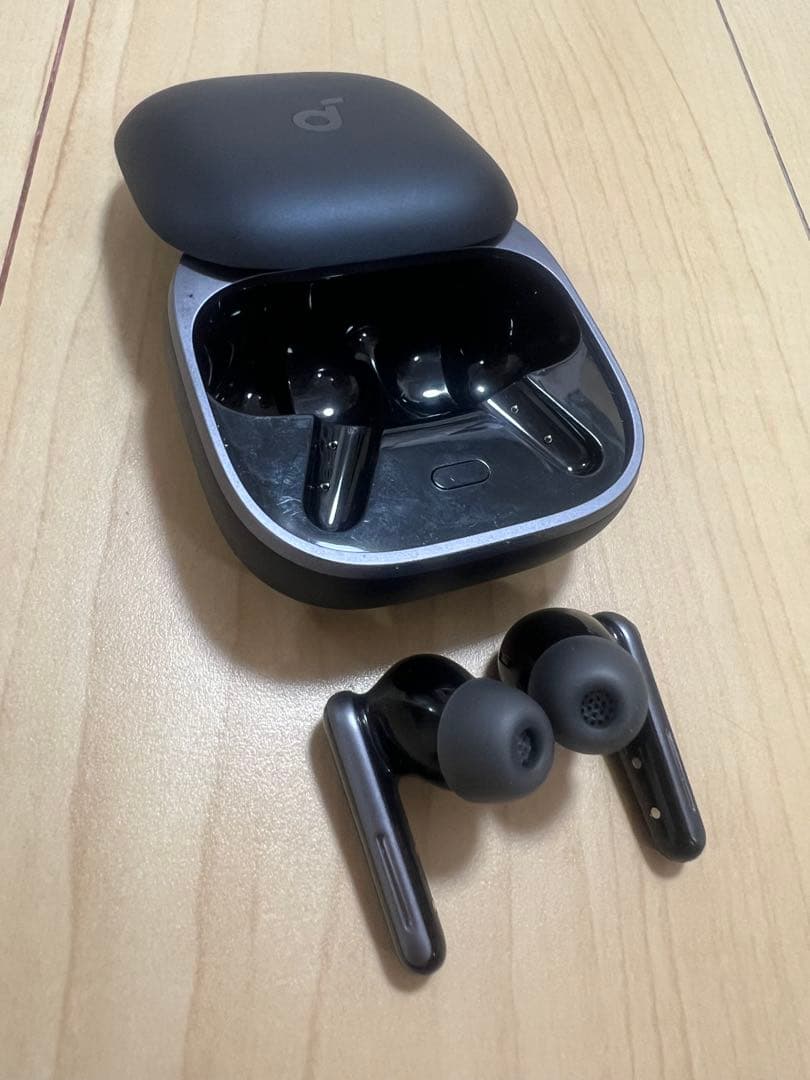 Anker ワイヤレスイヤホン A3957