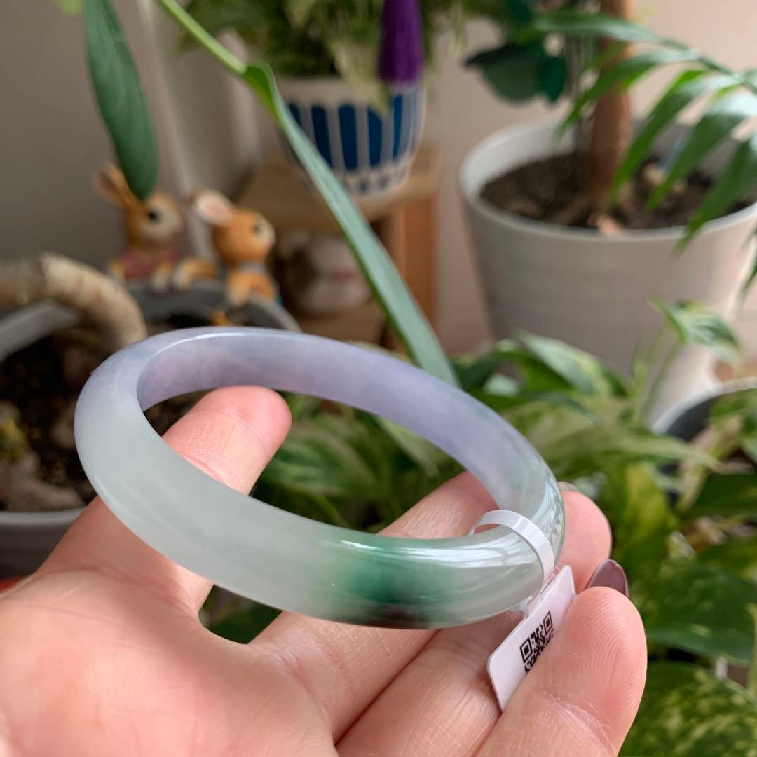 翡翠バングル 氷種翡翠　ラベンダー翡翠　氷種　ヒスイ　飄花　ミャンマー産翡翠