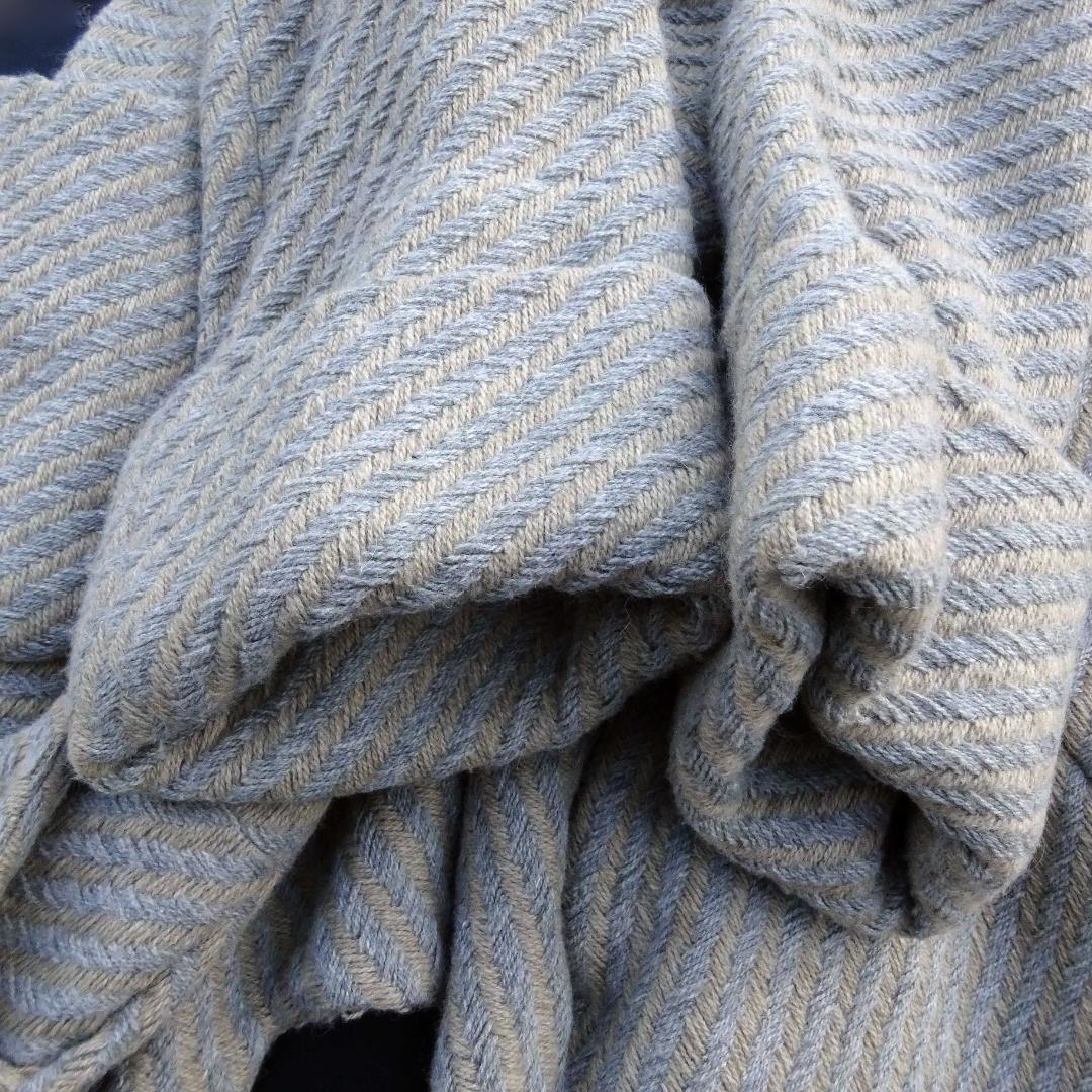 ア*キ様 希少ヴィヴィアンウエストウッドRED 変形アシンメトリーコート2アング