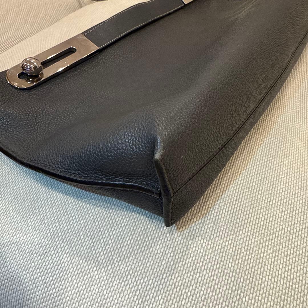 ロエベ　ミッシーバッグ　グレーレザー クラッチバッグ