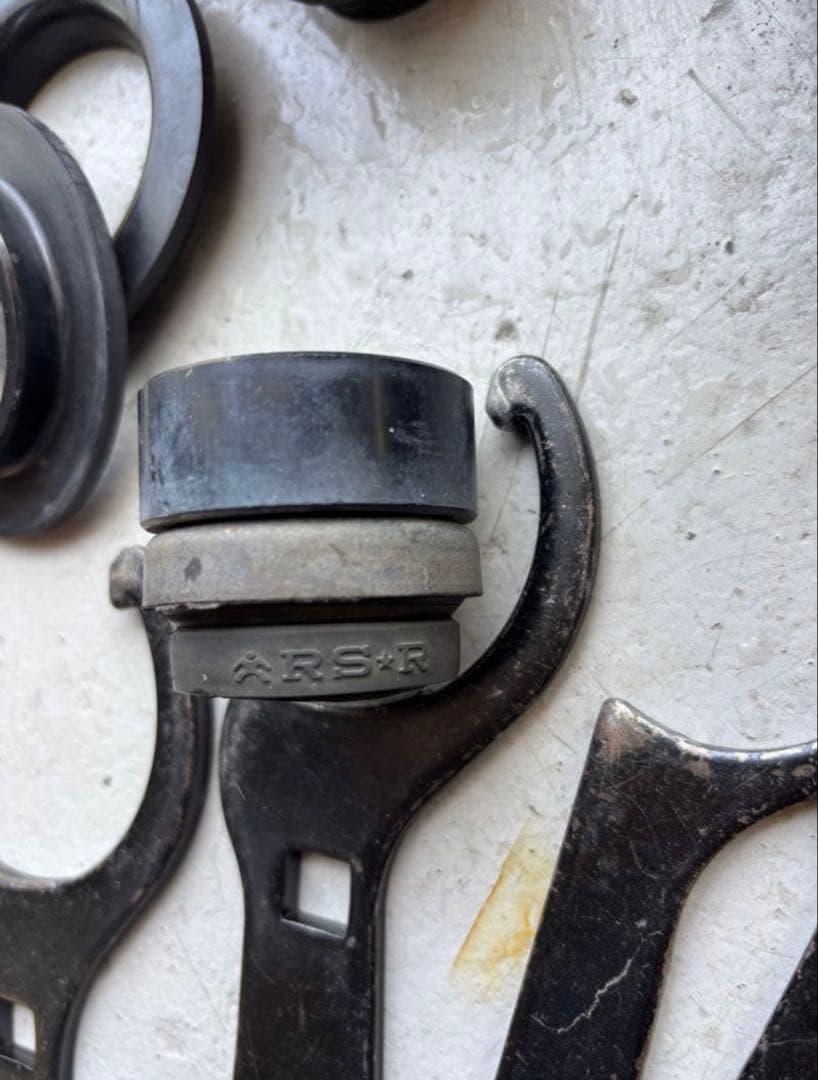 今週のみ送料込みBLITZ 車高調　ZSU60W ハリアー60