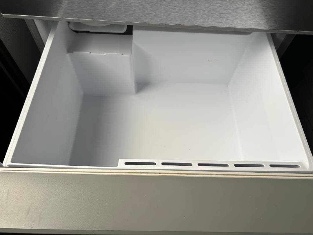 【値下げ】2022年製 AQUA 冷蔵庫 AQR-27M（272L）