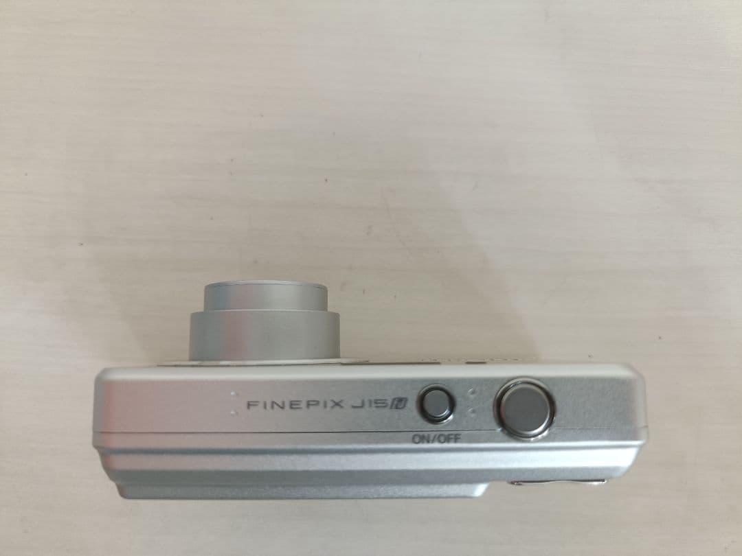 【美品♪】 FUJIFILM FinePix J15fd デジタルカメラ