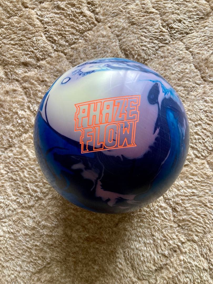 PHASE FLOW ボウリングボール14P左投げ