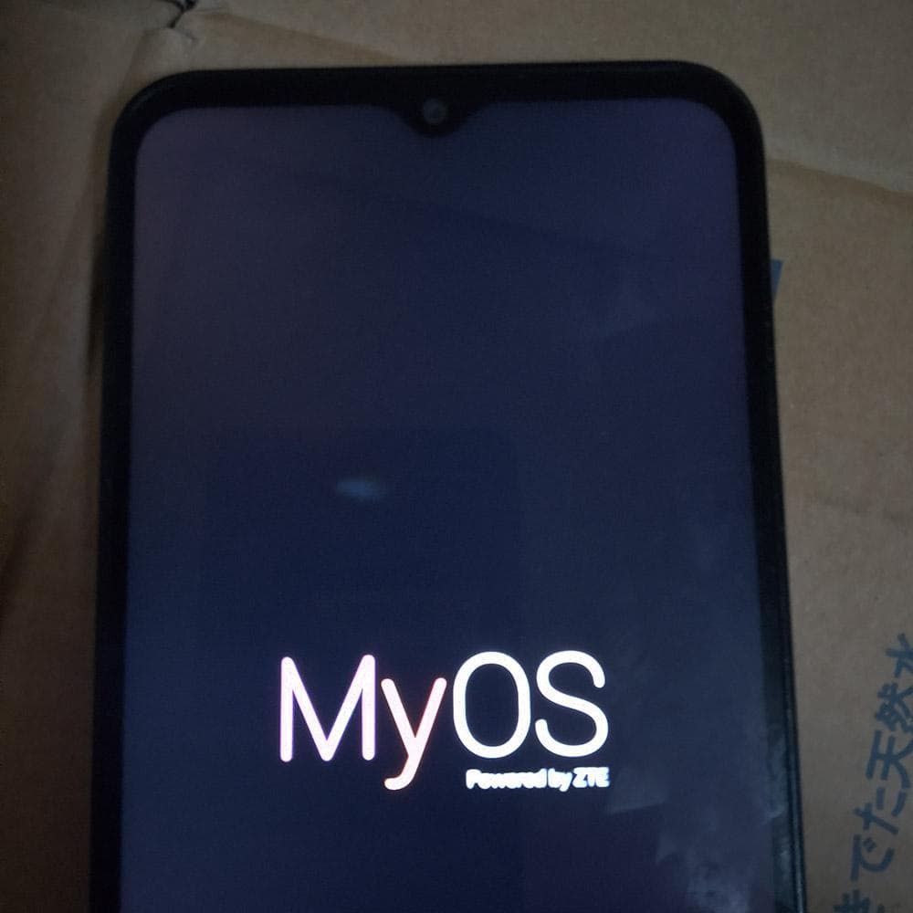 ZTE Libero 5G IV A302ZT バッテリー92％