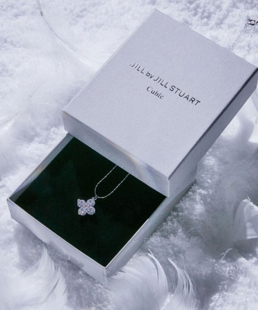 も*ふ様 JILL by JILL STUART クローバー ネックレス