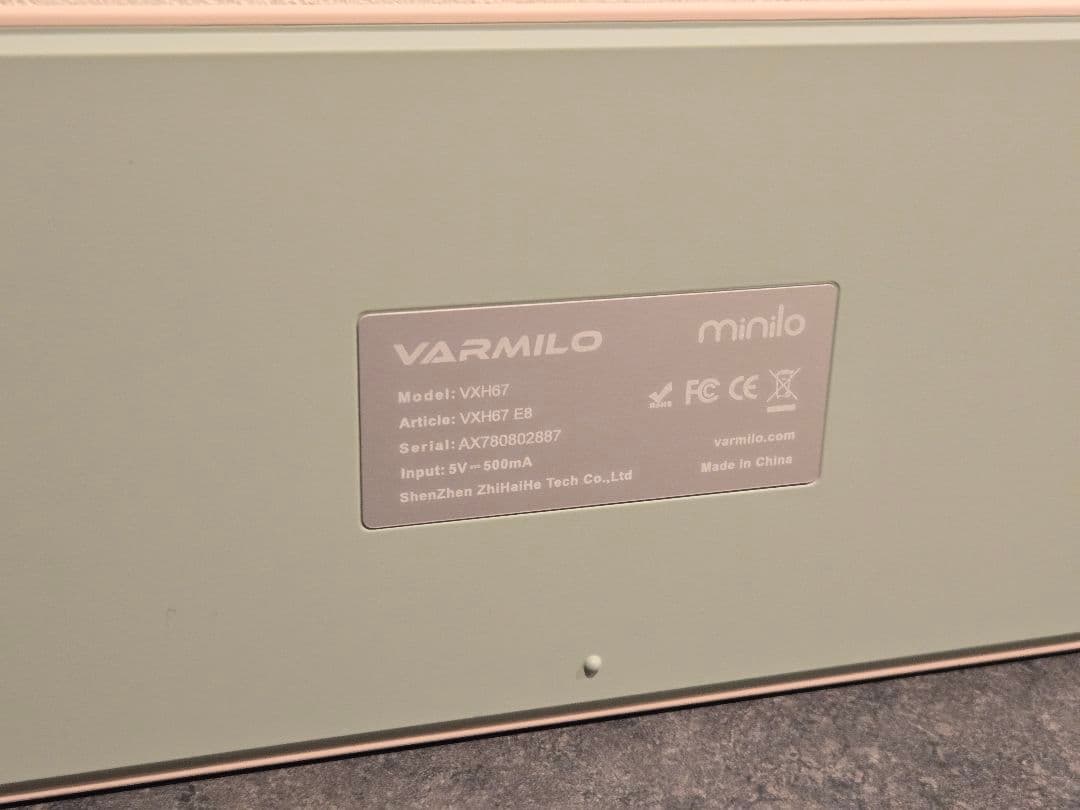 Varmilo Minilo 67キー 英語配列キーボード ホットスワップ