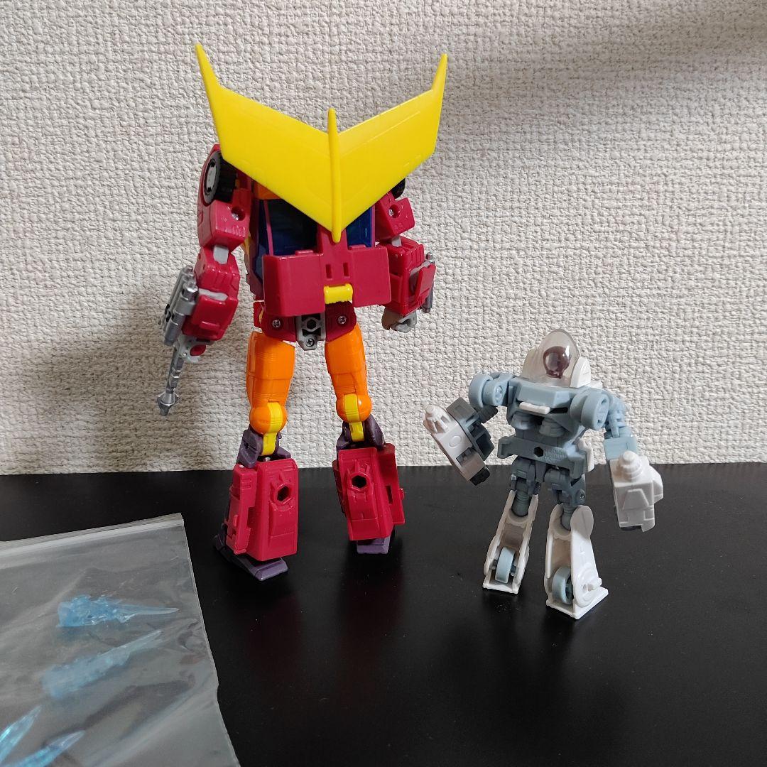 トランスフォーマー　SS-60 ホットロッド　スタジオシリーズ