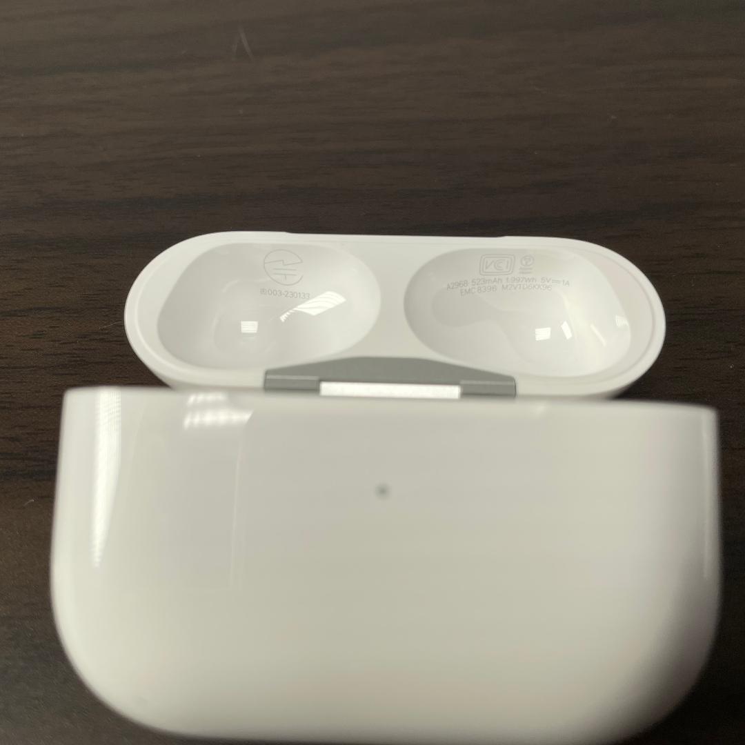 ②Apple AirPods Pro 第2世代 A3047 USB-Cタイプ
