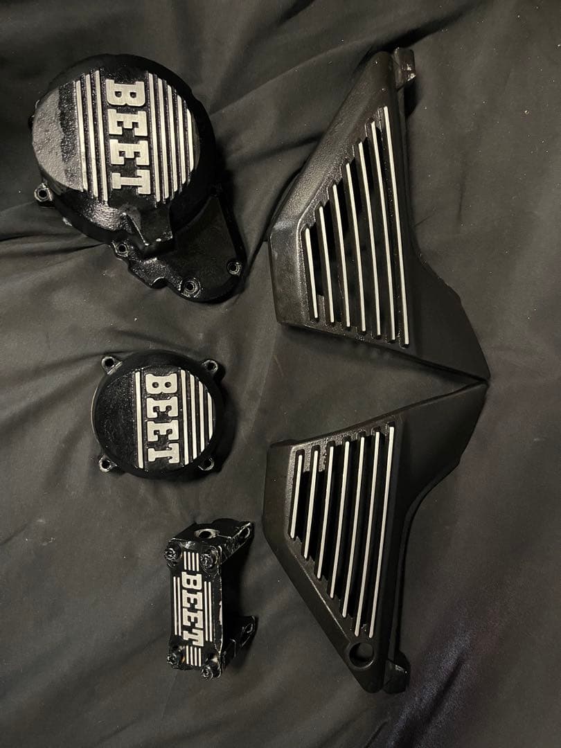 BEET ビート　ジェネレーターカバー　ZRX400