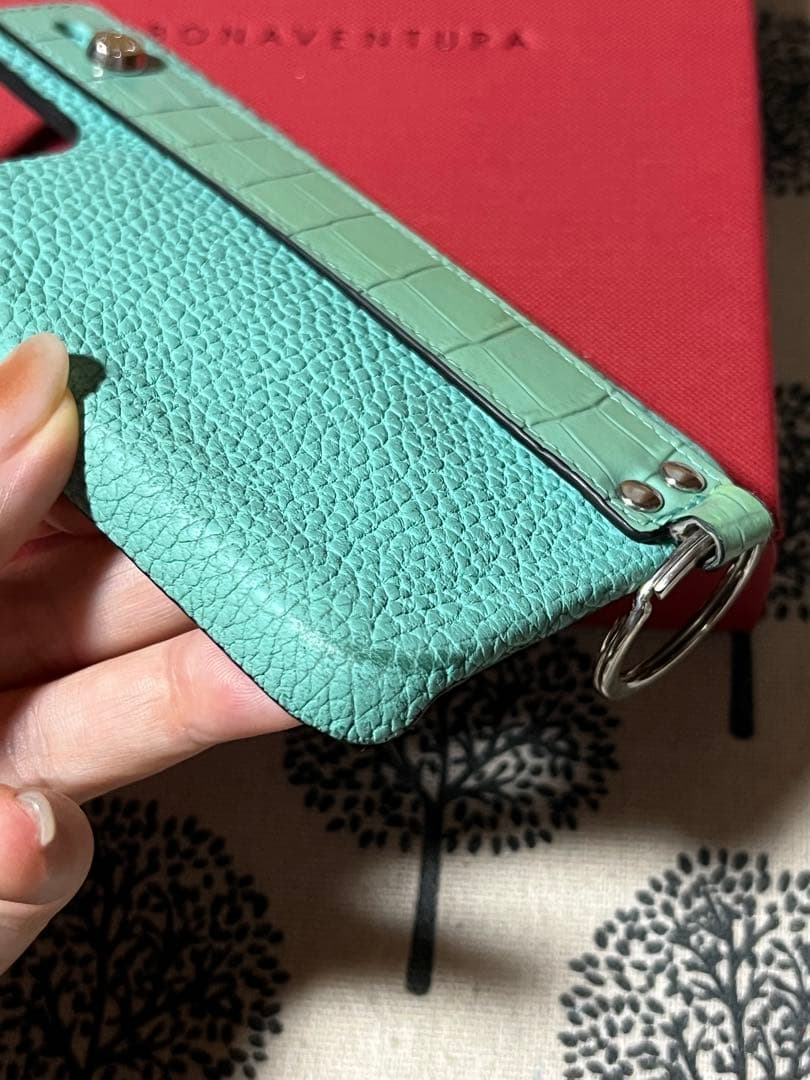 BONAVENTURA ボナベンチュラ鈴木亜美　アトールブルー　13pro 携帯