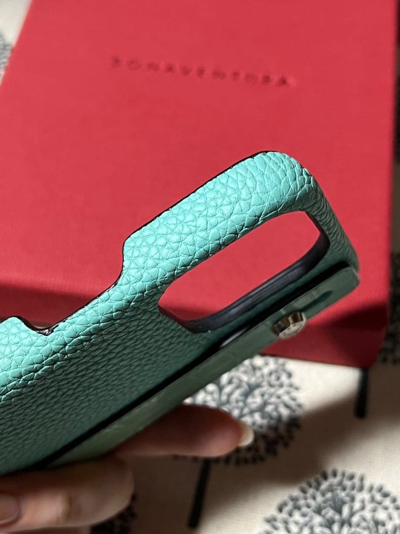 BONAVENTURA ボナベンチュラ鈴木亜美　アトールブルー　13pro 携帯