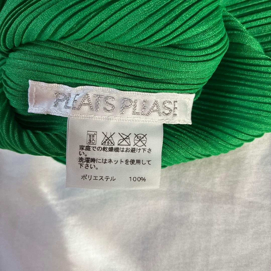 イッセイミヤケ　未使用品　プリーツ加工　長袖トップス
