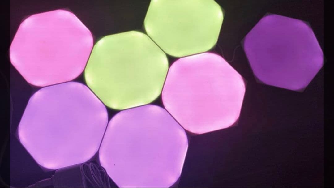 15日〆【美品】Nanoleaf Shapes Hexagon スターター7枚