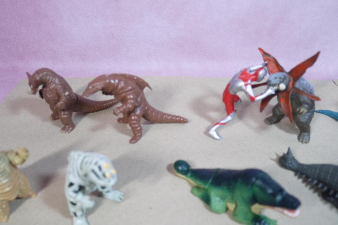 HG ウルトラマン　ウルトラ怪獣　46体