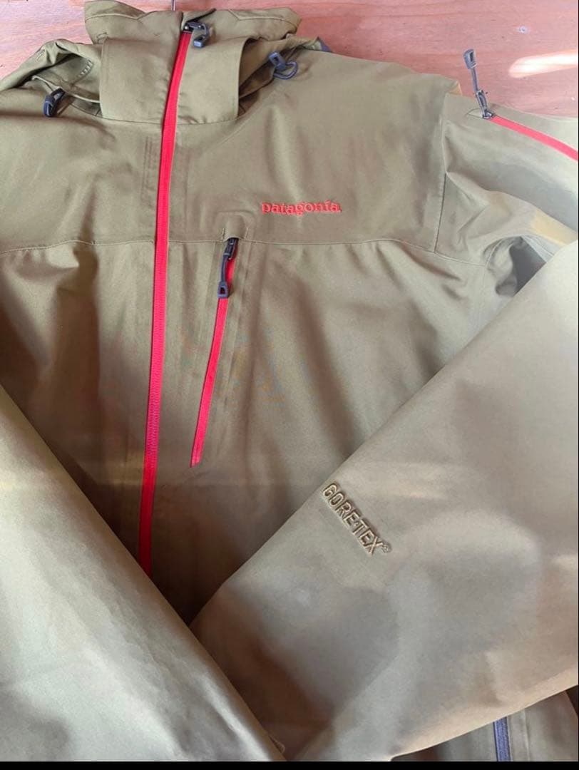 パタゴニア　パウダーボウルジャケット