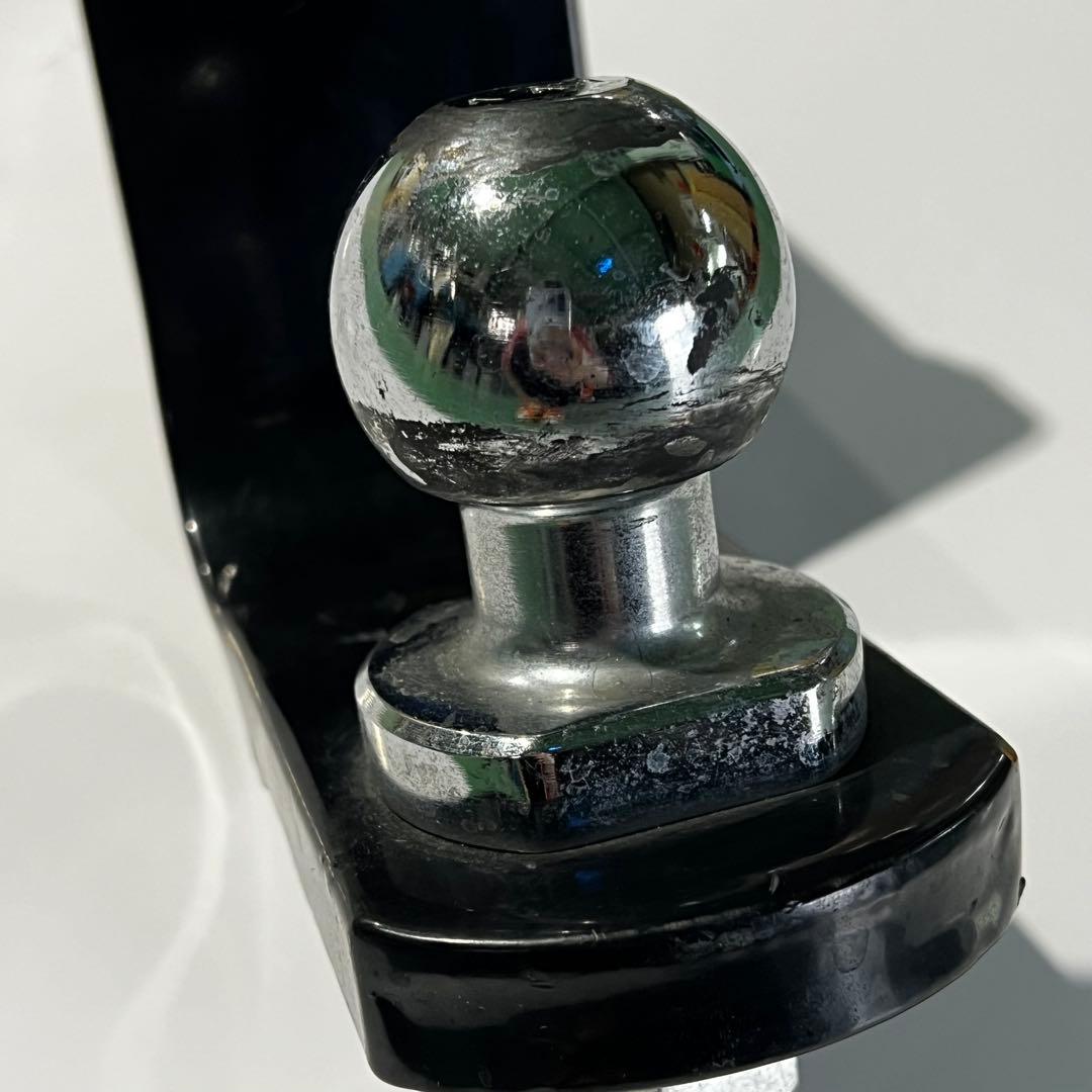 ランクルヒッチメンバー　純正品　日本製ラウンドクルーザー300 トレーラーヒッチ