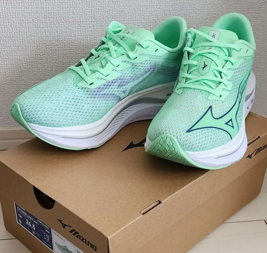美品☆ミズノ☆ウエーブリベリオンフラッシュ2 ランニング メンズ 26,5cm