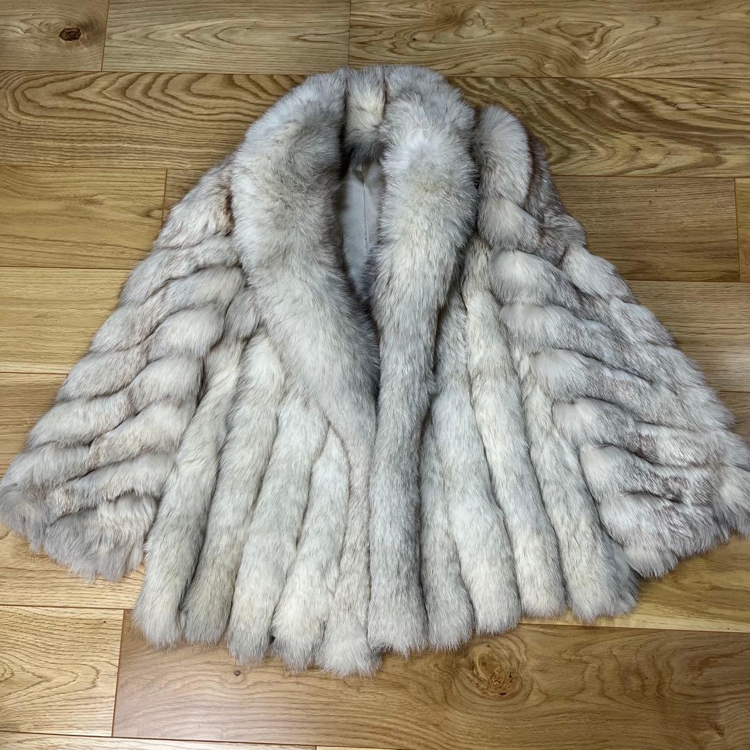 金タグ サガフォックス もこもこボリューム◎ブルーフォックス リアルファーコート