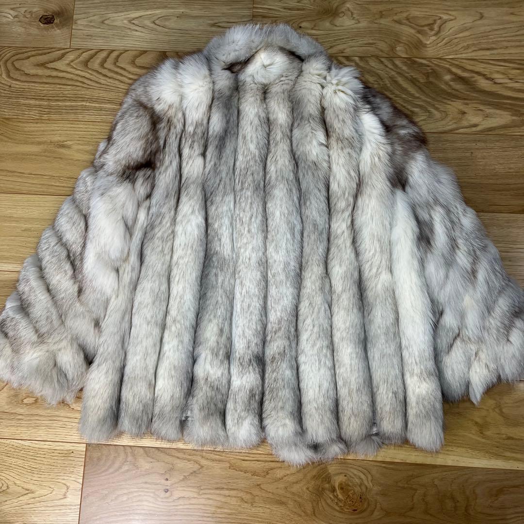 金タグ サガフォックス もこもこボリューム◎ブルーフォックス リアルファーコート