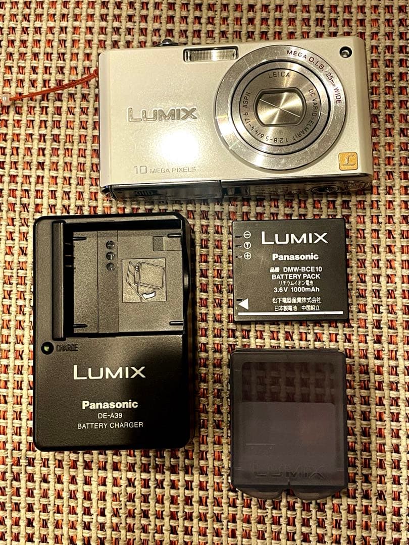 Panasonic LUMIX DMC-FX35 ホワイト