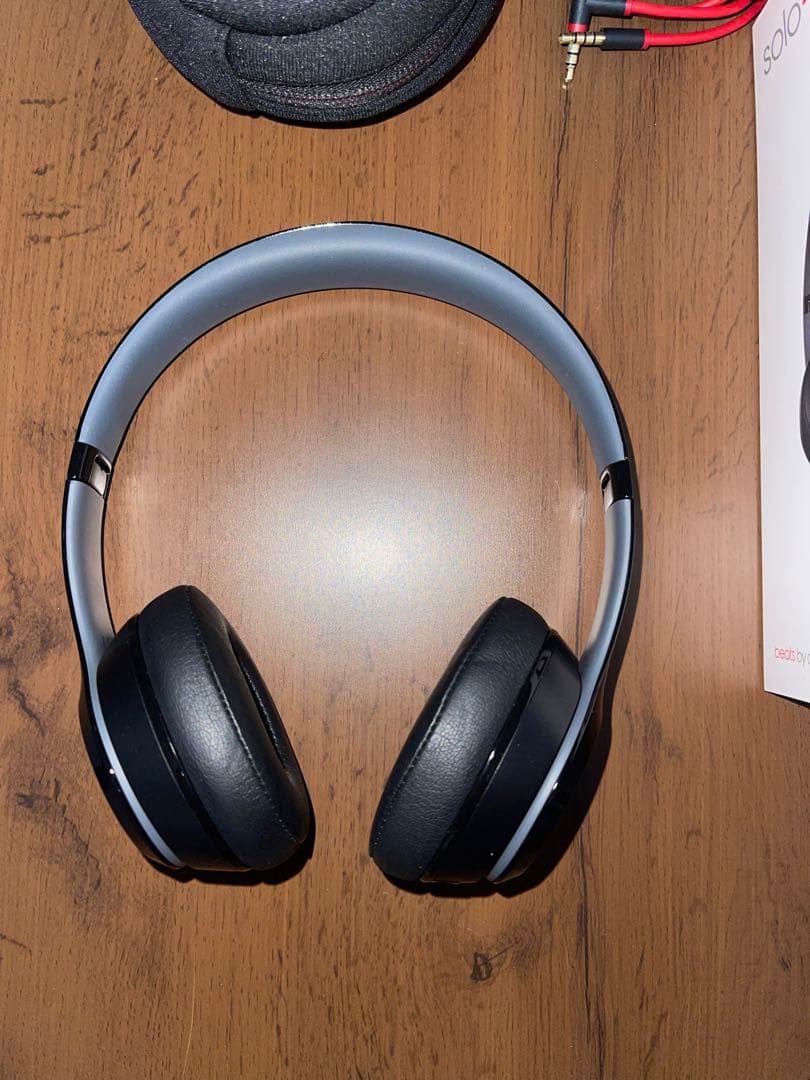 ヘッドホン beatssolo2