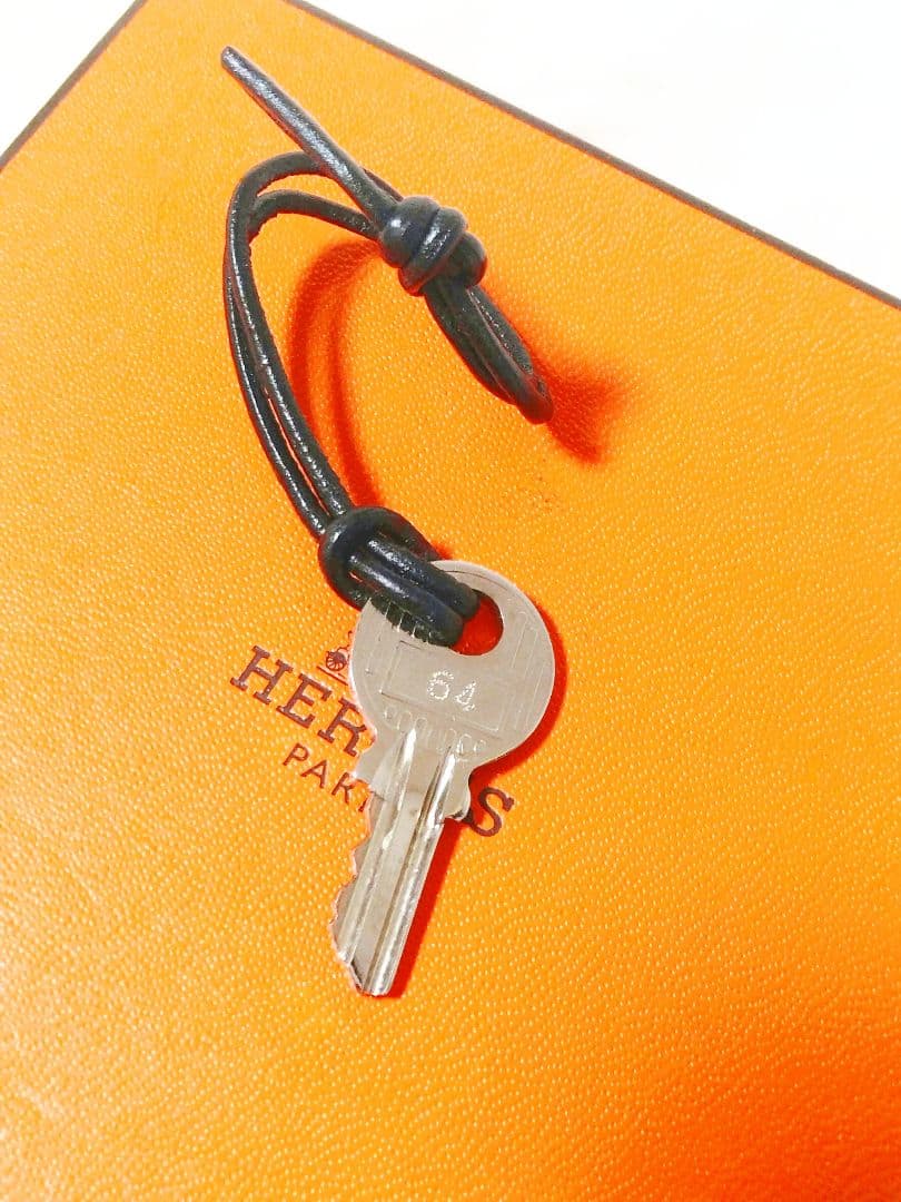 【美品】 HERMES エルメス カデナ南京錠パドロック　鍵1ケ