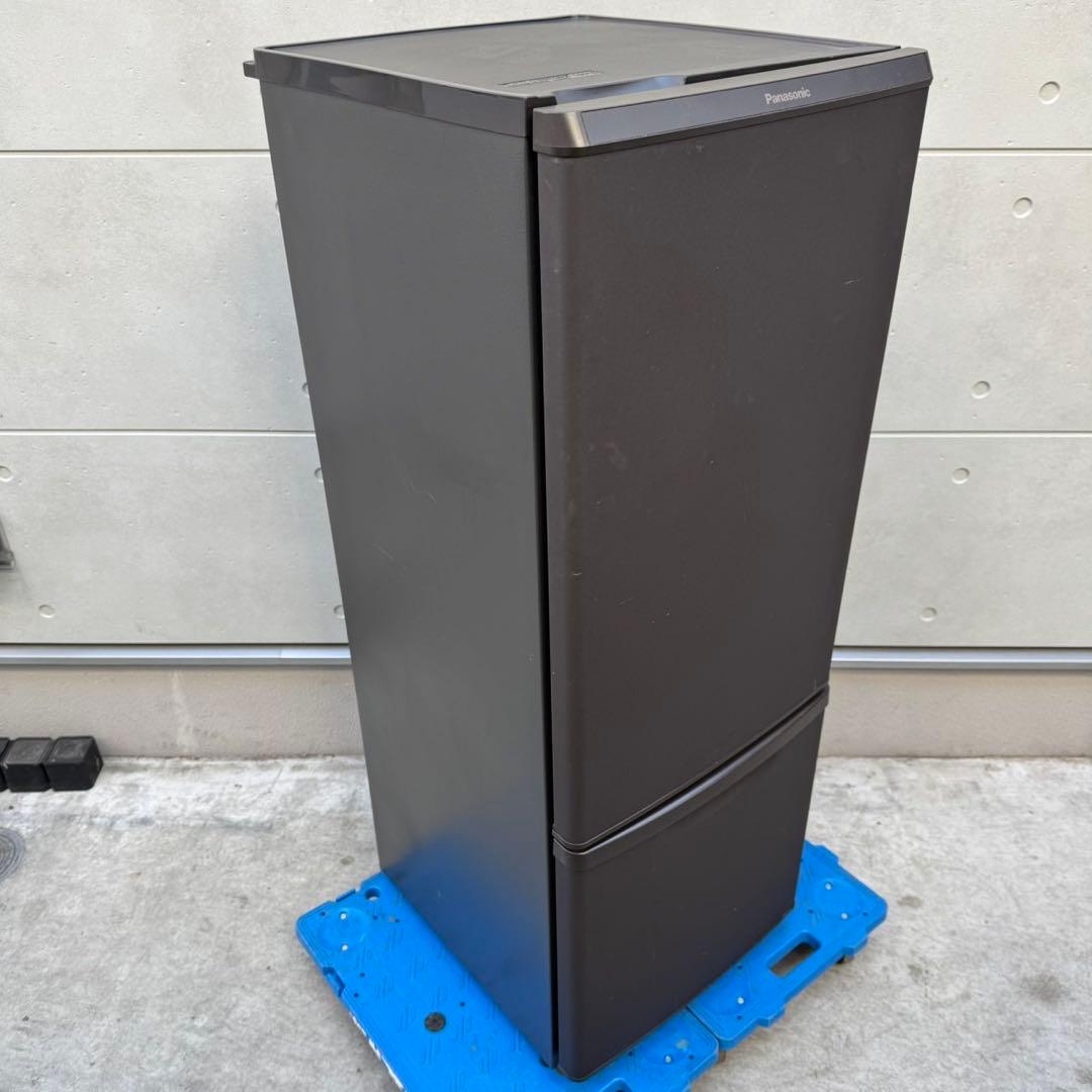 179⭐️2021年製★パナソニック　冷蔵庫　大型　マットブラウン　一人暮らし