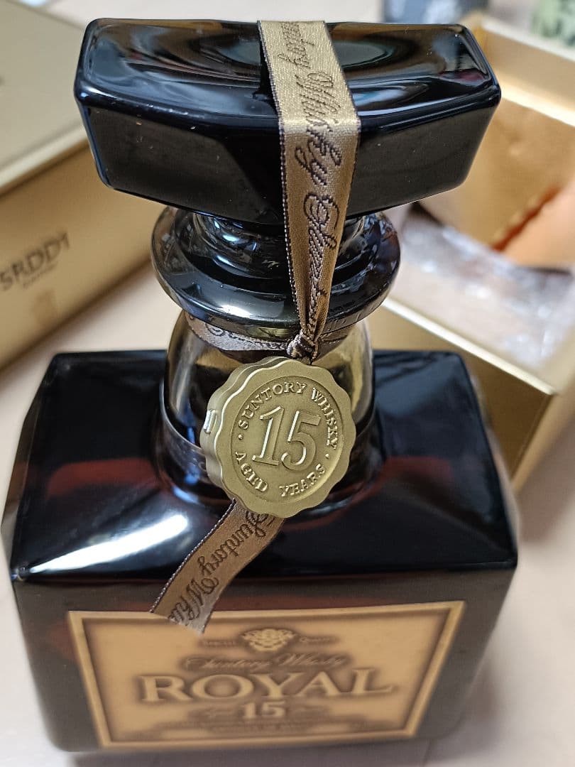 サントリー✳️ローヤル15年〈ゴールドラベル〉#ウイスキー#サントリー