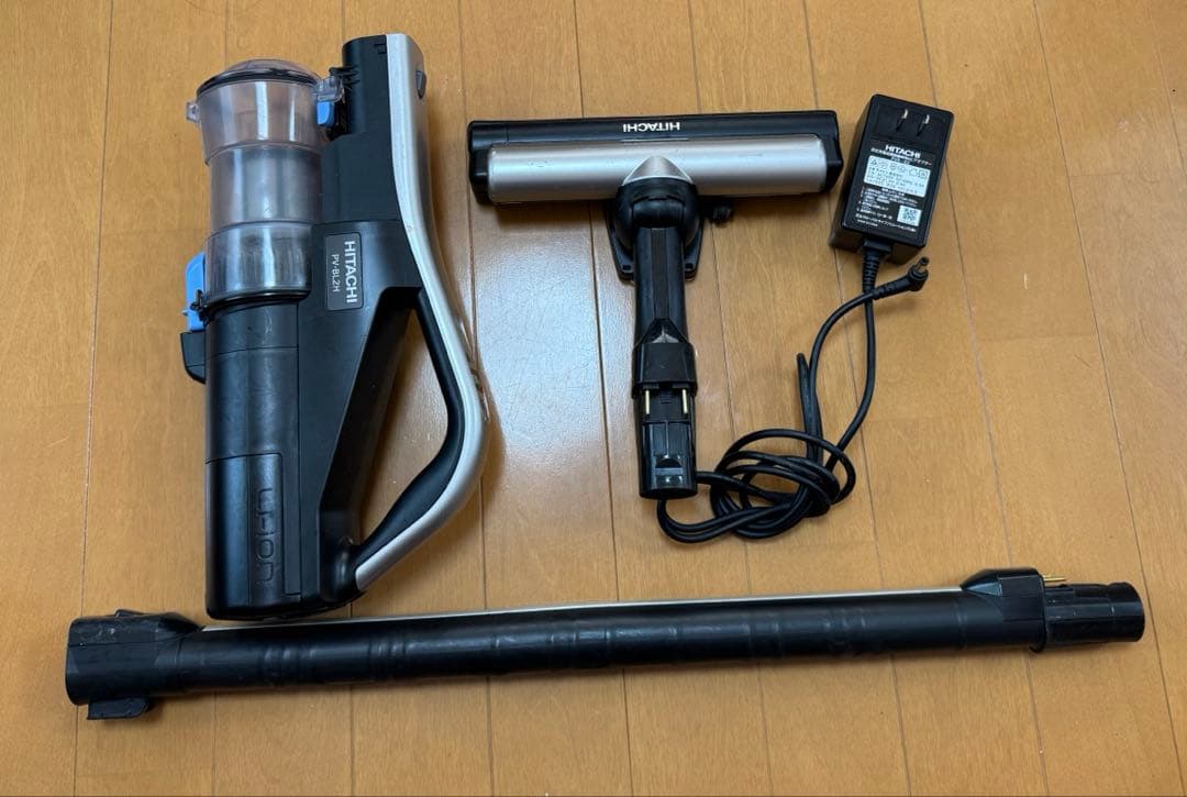 日立PV-BL2H LEDライト付きコードレスクリーナー