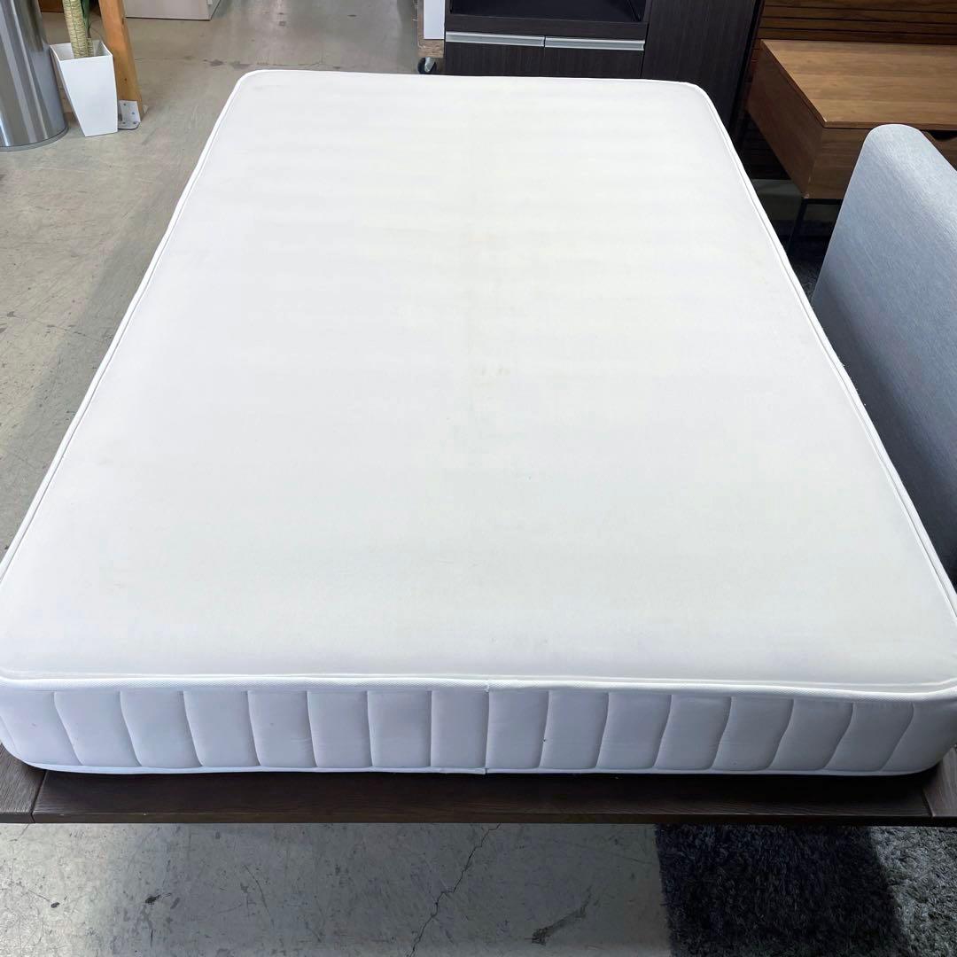 【無印良品】MUJI マットレス　ベッド　セミダブル　フレーム付き　足付き