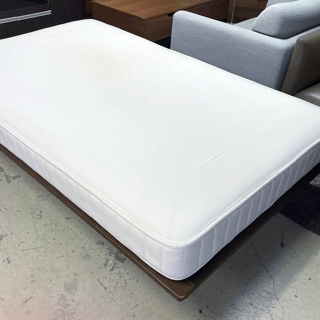 【無印良品】MUJI マットレス　ベッド　セミダブル　フレーム付き　足付き