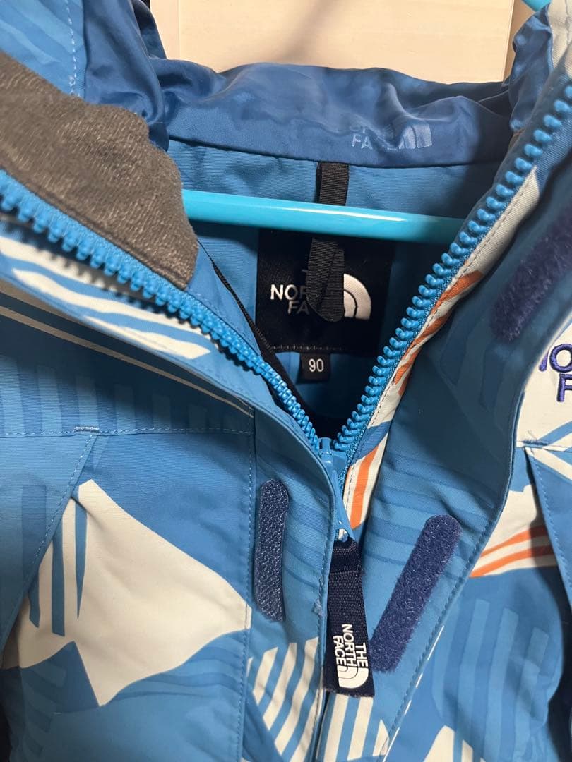 THE NORTH FACE キッズスノーウェア　ジャケット・パンツセット