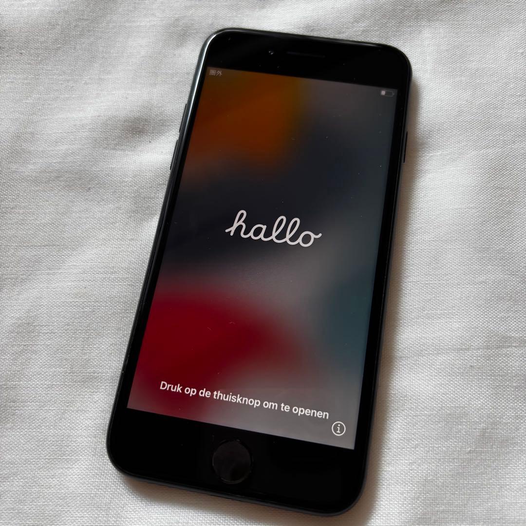 US版 iPhone 7 ブラック 128GB SIMフリー 箱+付属品付き