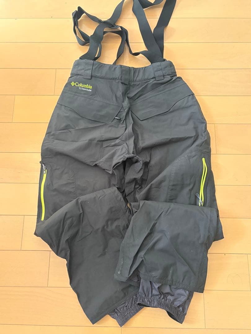 160㎝　Columbia スキーウェア上下セット