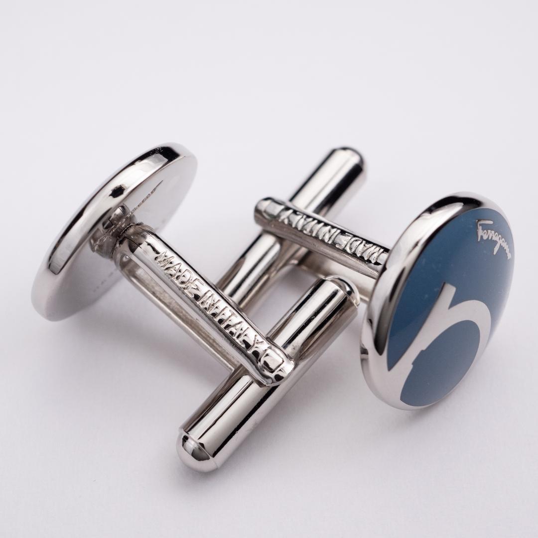 フェラガモ ブルーエナメルガンチーニ カフスボタン FERRAGAMO