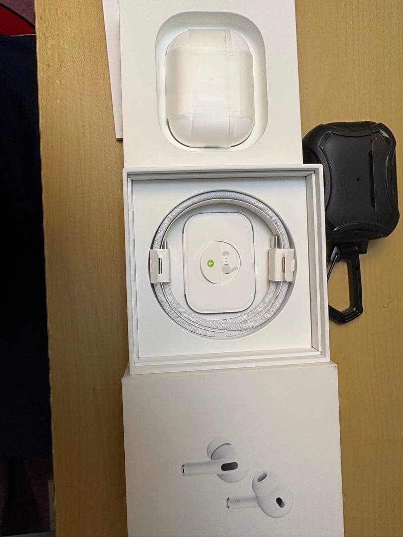 Air pods pro 第2世代　左耳のみType-Cモデル