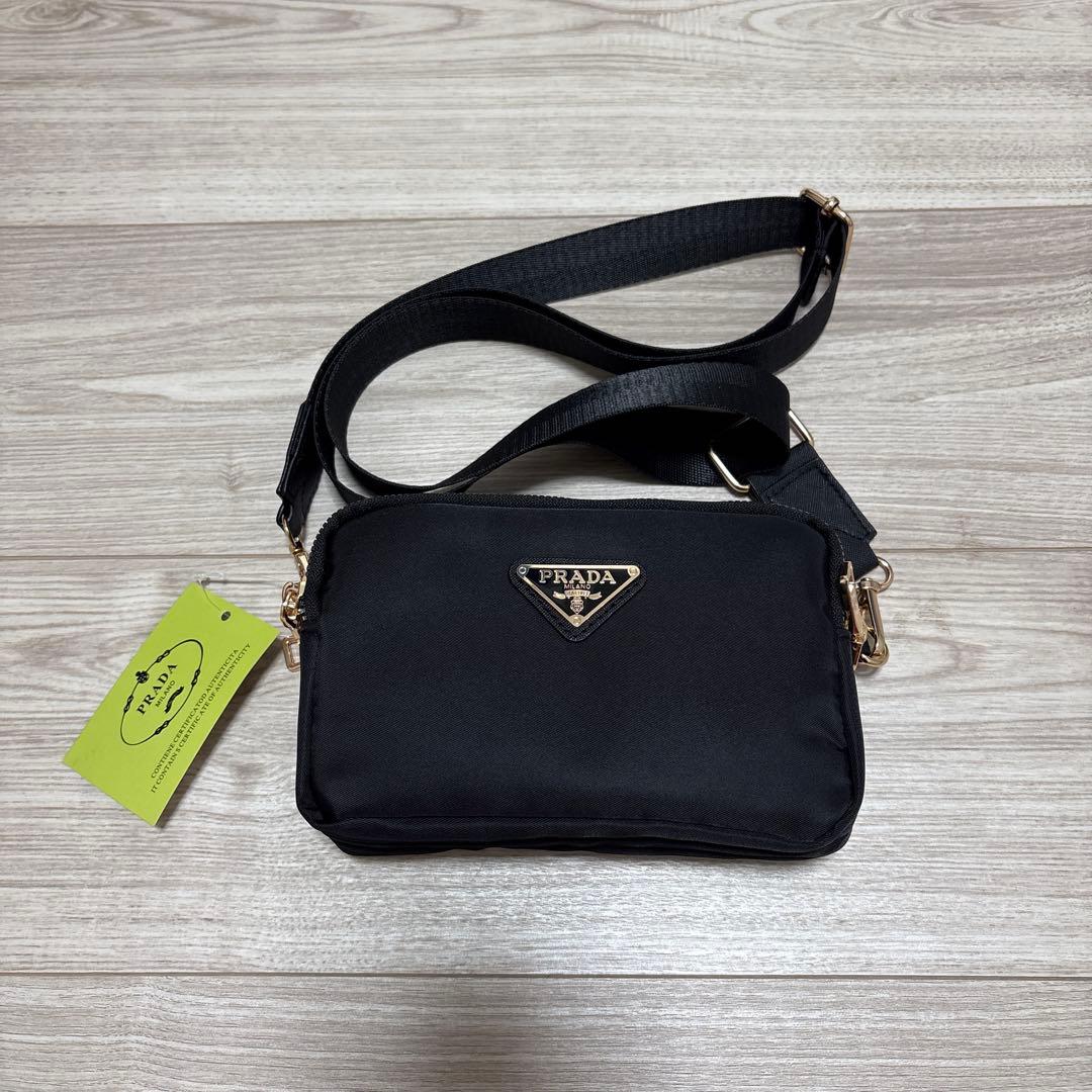 プラダ ノベルティ ショルダーバッグ