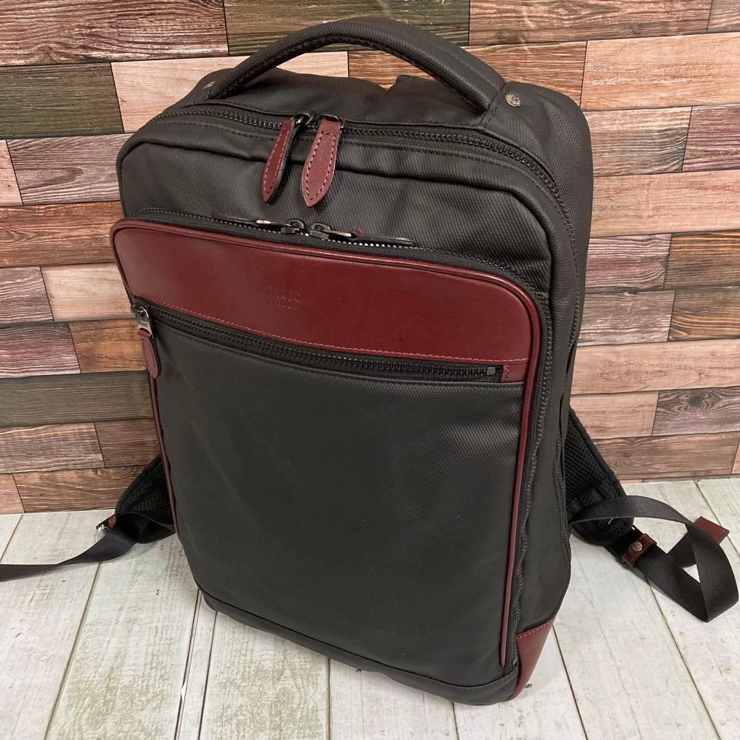 ✨極美品✨　タケオキクチ　現行品　B4可　PC収納　バックパック　ブラック　黒
