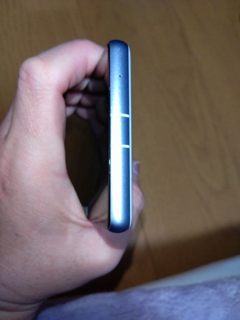 Google Pixel 7a 水色