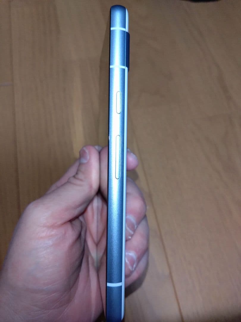 Google Pixel 7a 水色