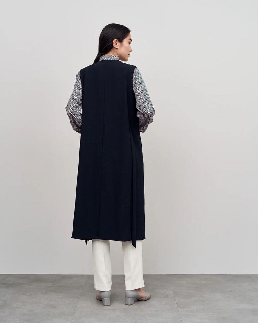 SOEJU ウールライクロングジレ　ネイビー