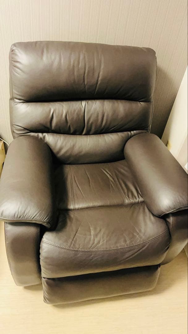 Nitoriダークブラウン リクライニングソファ アダプター付き