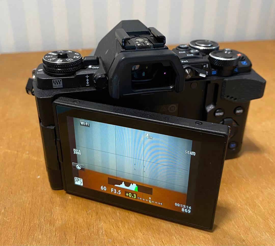 ★OLYMPUS OM-D E-M5Ⅱ レンズ6本セット！