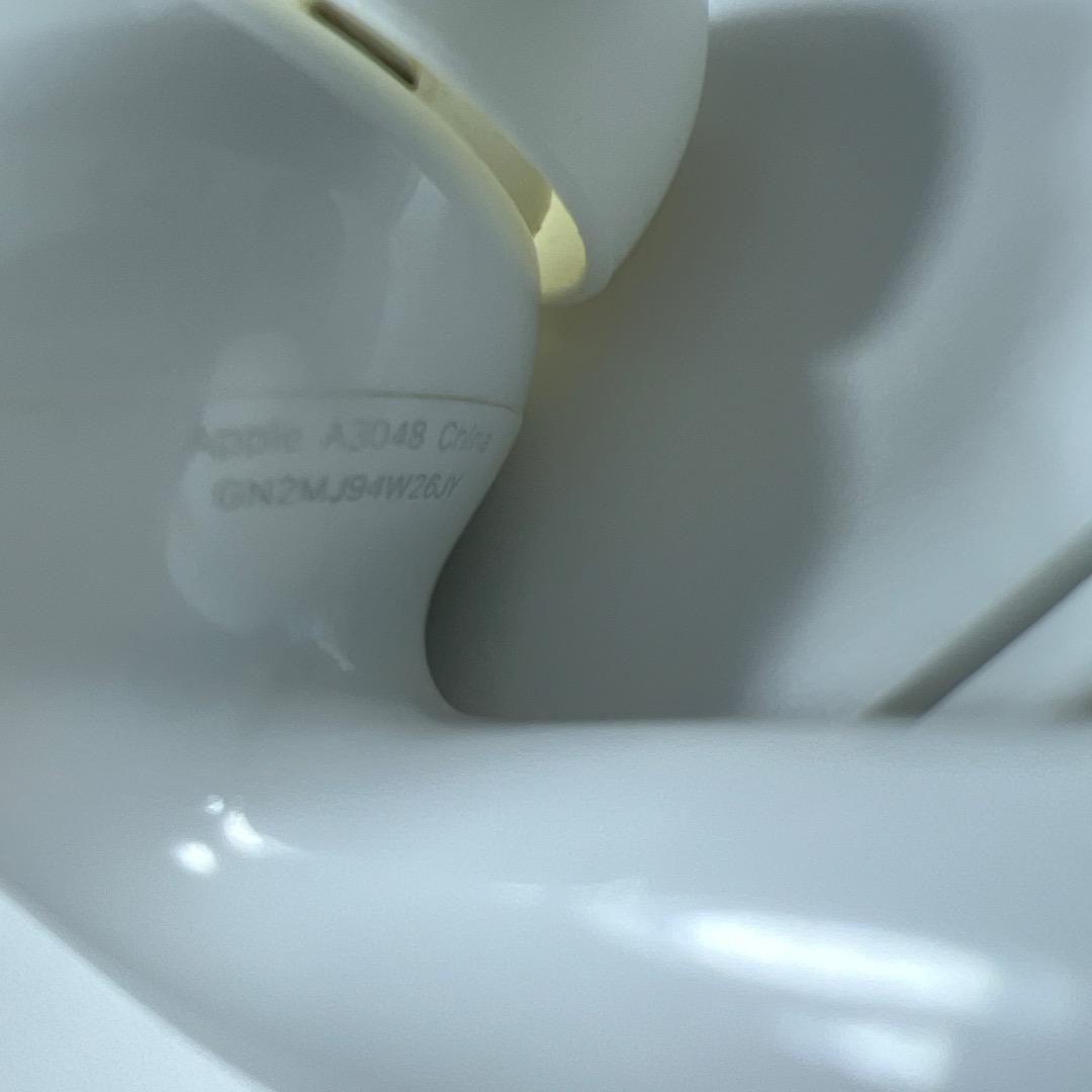 AirPods Pro 第2世代 usb-c 左耳 A3048 [33]