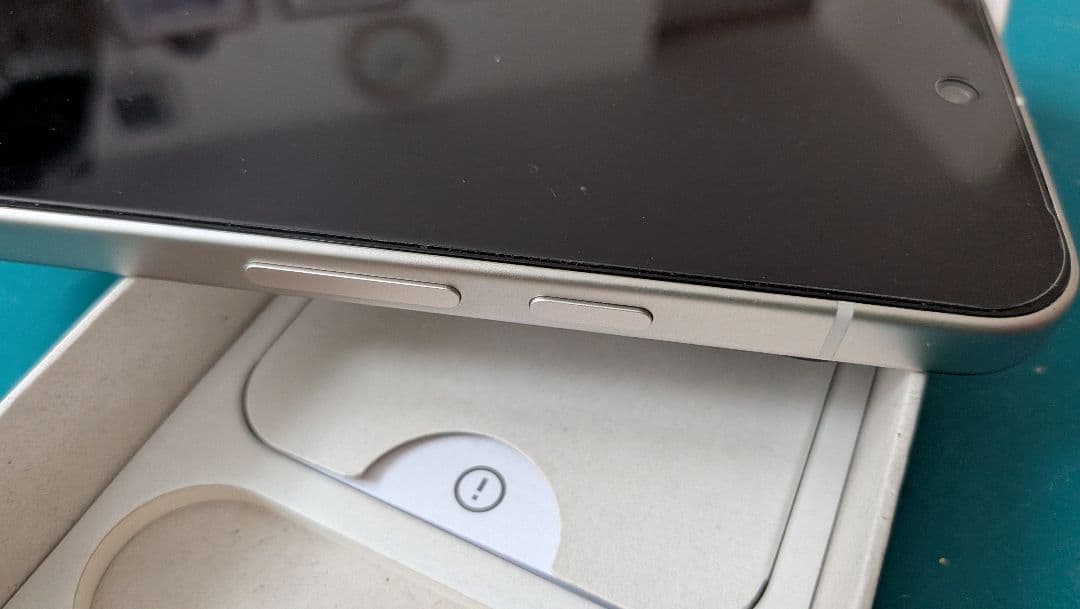 Google Pixel 9 Porcelain 128GB SIMフリー　美品