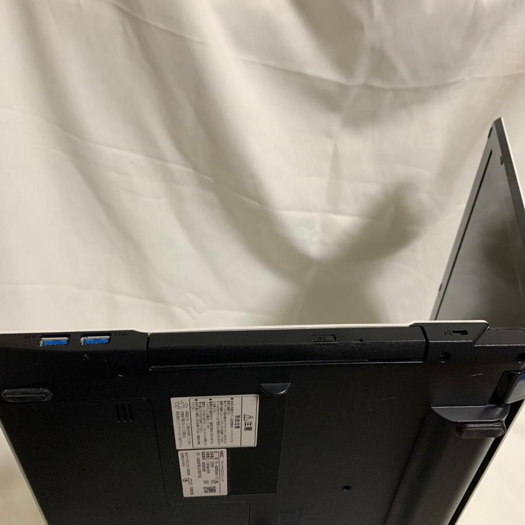 N018 【美品】NEC 15.6型/i3第7世代/8GB/SSD256GB