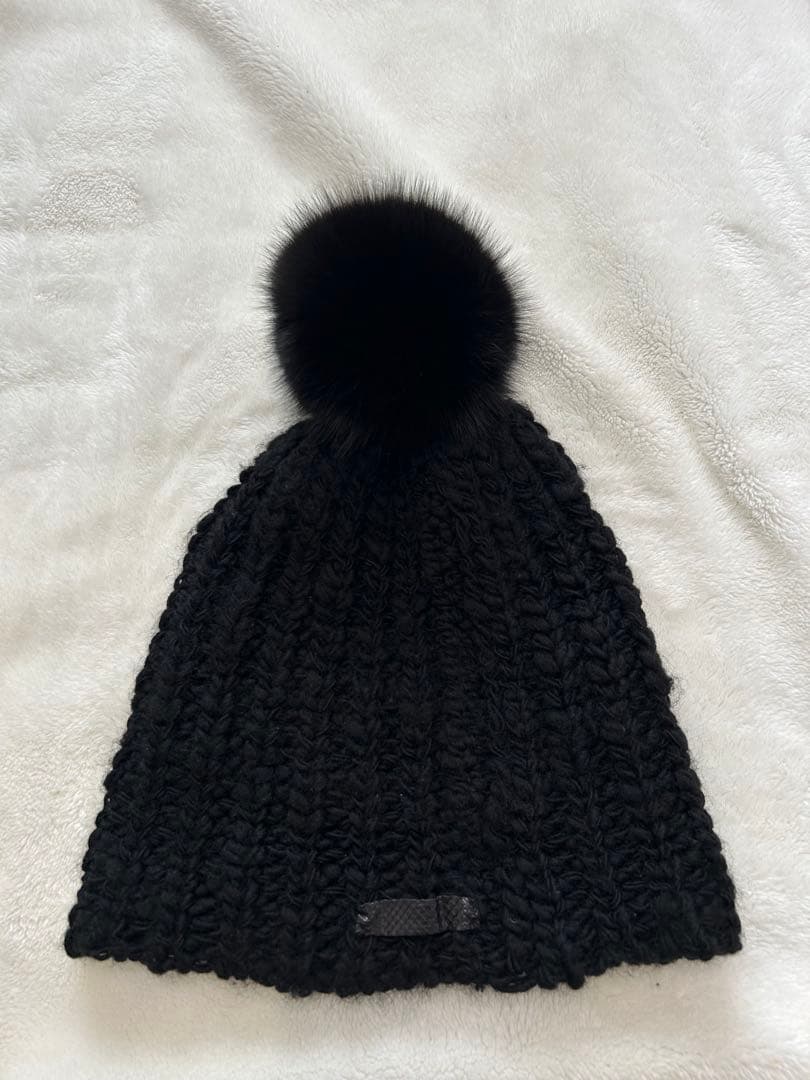 If six was nine ファー　ニット帽